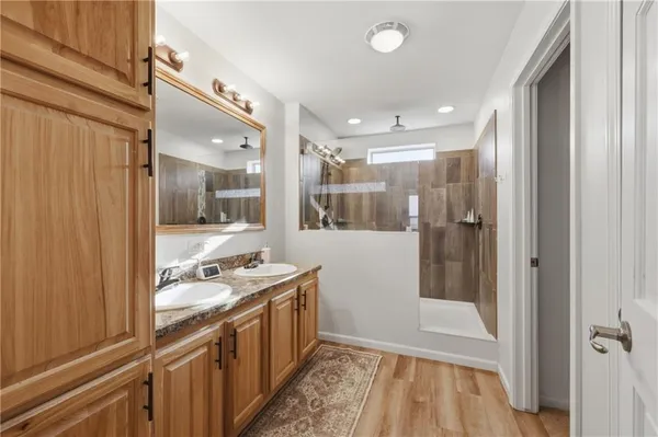 $750,000 | 36903 East Church Road, Oak Grove, MO 64075