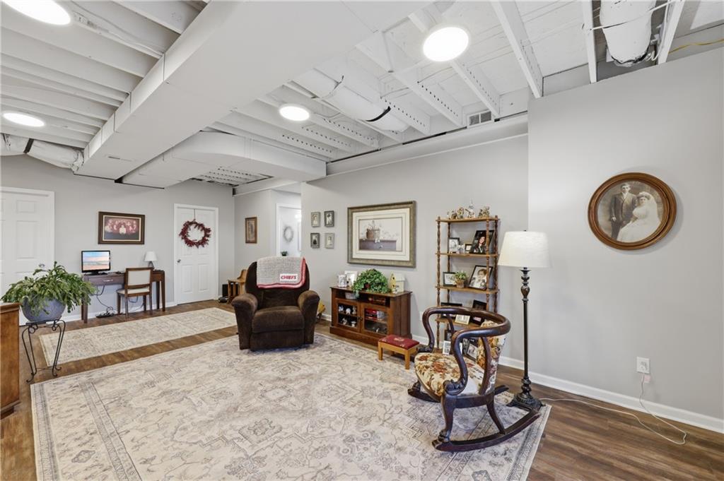 36903 East Church Road Oak Grove, MO 64075 - Photo 24 of 63