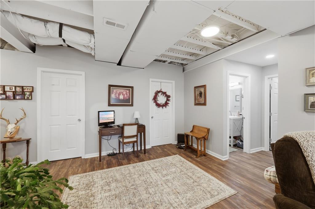 36903 East Church Road Oak Grove, MO 64075 - Photo 37 of 63