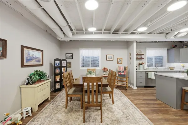 $750,000 | 36903 East Church Road, Oak Grove, MO 64075