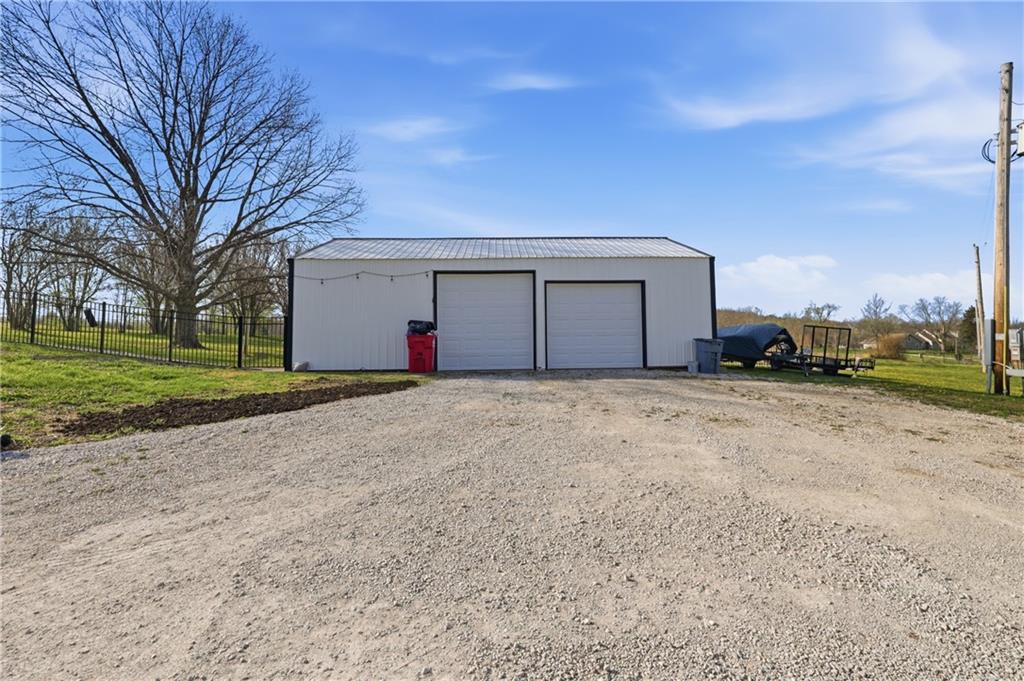 36903 East Church Road Oak Grove, MO 64075 - Photo 6 of 63