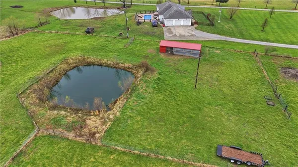 $750,000 | 36903 East Church Road, Oak Grove, MO 64075