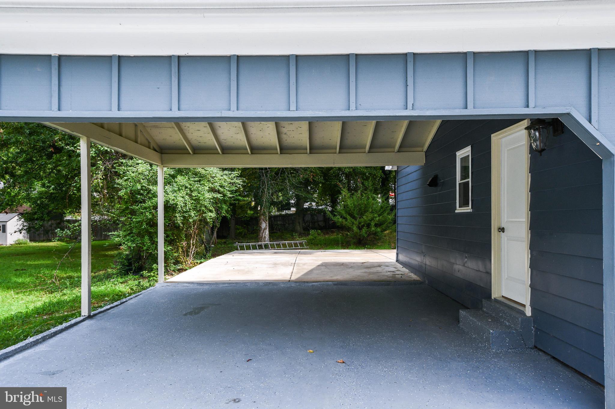 9104 Locksley Road Fort Washington, MD 20744 - Photo 3 of 37 Gallery Image 3