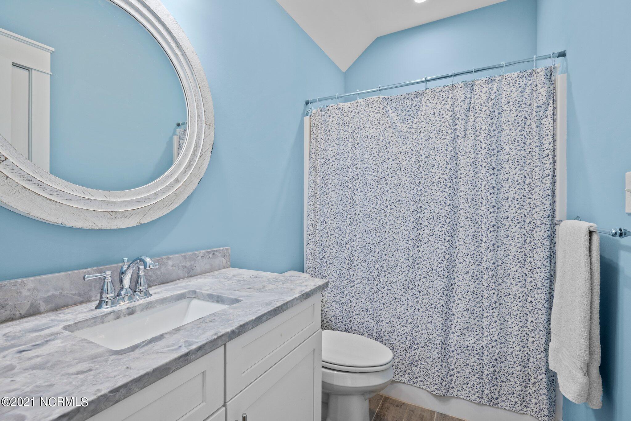 1810 Olde Farm Road Morehead City, NC 28557 - Photo 28 of 59 Bathroom 4