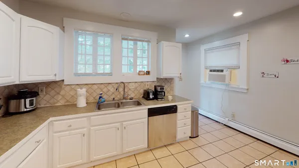 $4,195 | 432 Norton Parkway, New Haven, CT 06511