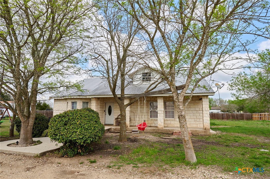 1085 Garrett Trail Maxwell, TX 78656 - Photo 2 of 36