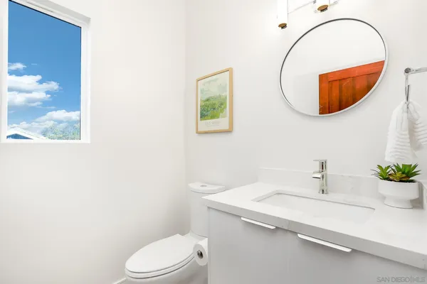 $3,149,000 | 7901 Avenida Kirjah, Unit APN: 3468, La Jolla, CA 92037