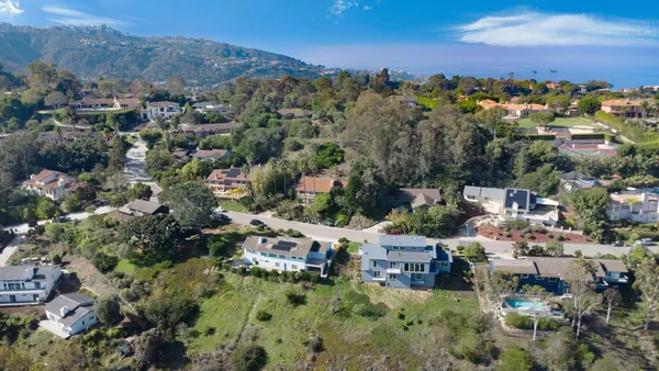 $3,149,000 | 7901 Avenida Kirjah, Unit APN: 3468, La Jolla, CA 92037