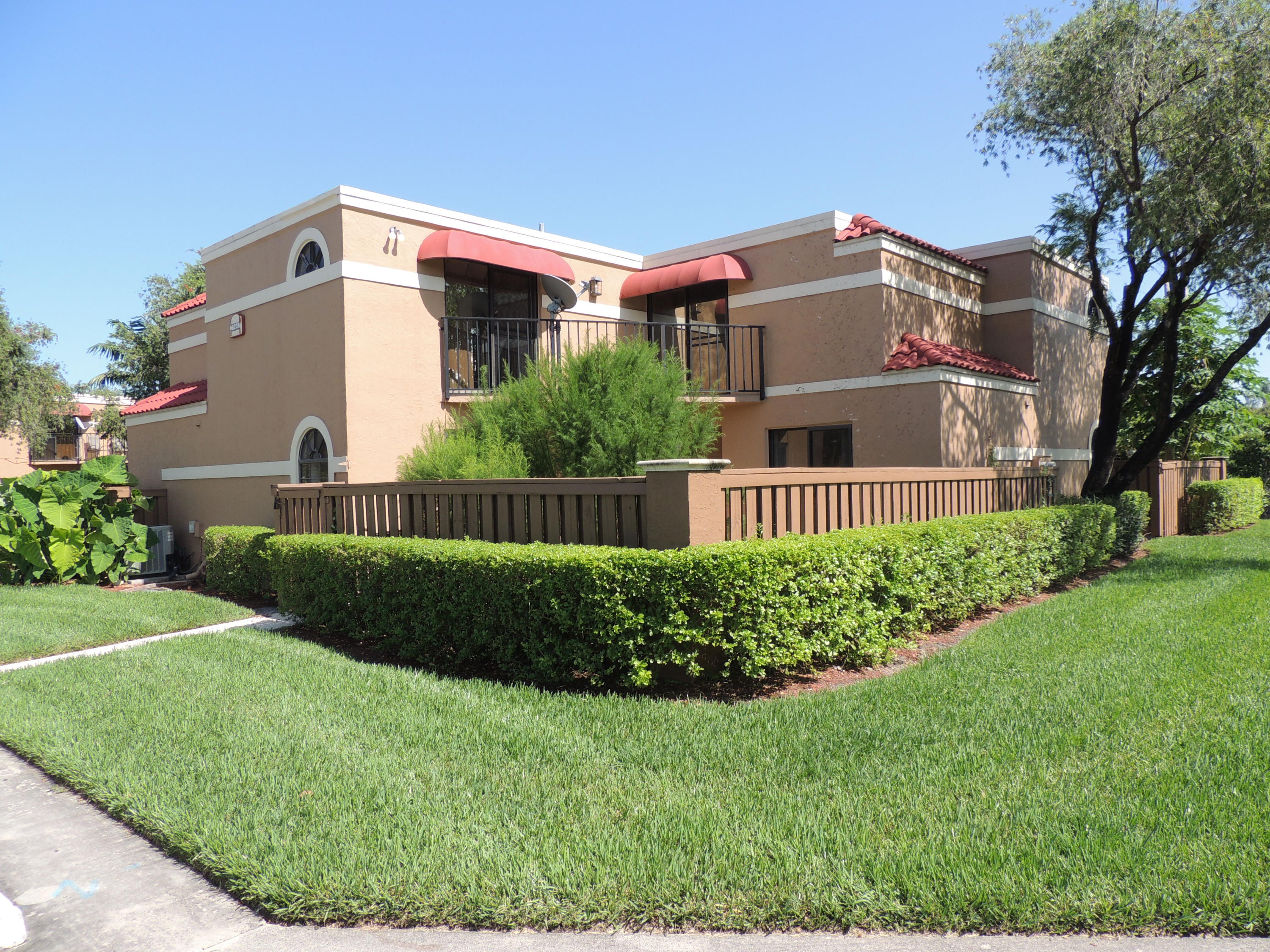 8236 Severn Drive, Unit A Boca Raton, FL 33433 - Photo 1 of 10 Exterior