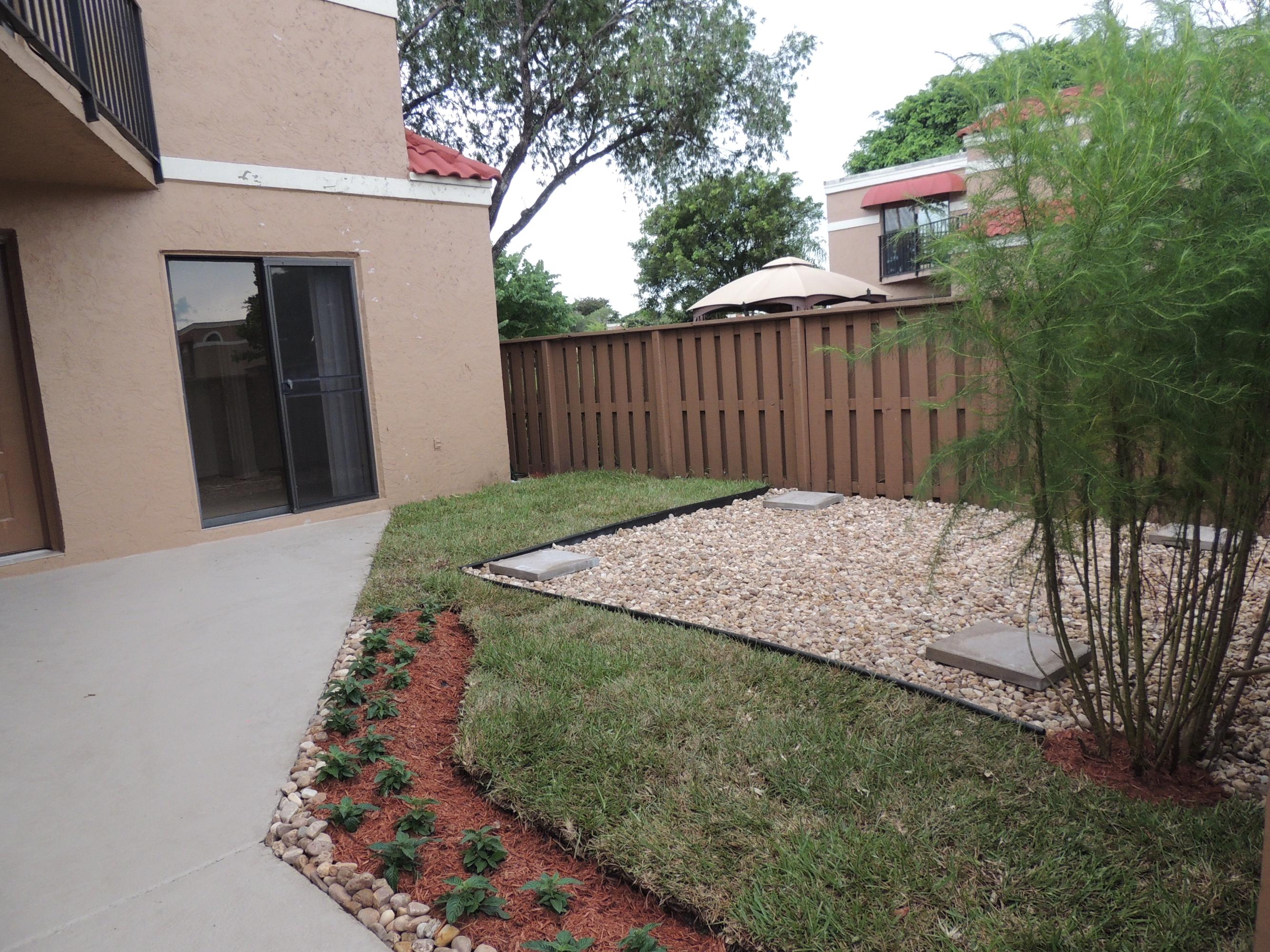 8236 Severn Drive, Unit A Boca Raton, FL 33433 - Photo 7 of 10 Boca Rio 023