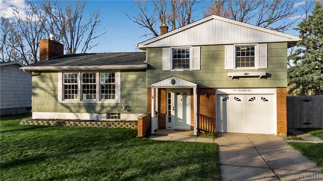 $324,900 | 175 Sweet Briar Road, Tonawanda, NY 14150