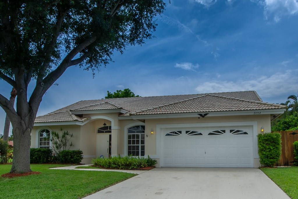 21552 Arbor Way Boca Raton, FL 33433 - Photo 1 of 46 Photo 1
