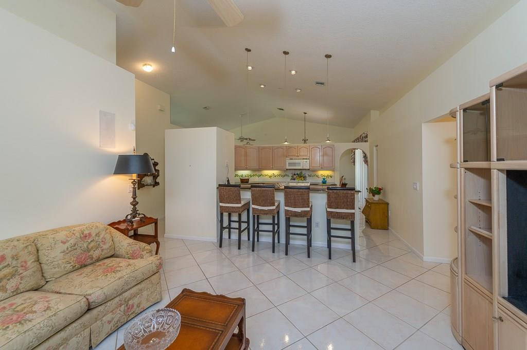 21552 Arbor Way Boca Raton, FL 33433 - Photo 16 of 46 Lovely Home with Open Area