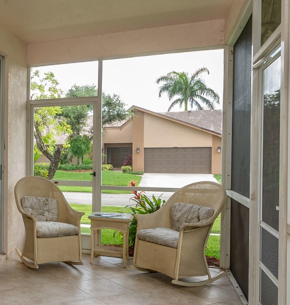 21552 Arbor Way Boca Raton, FL 33433 - Photo 38 of 46 Perfect for Morning Tea or Coffee