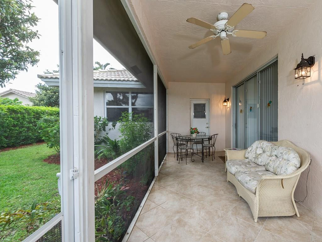21552 Arbor Way Boca Raton, FL 33433 - Photo 39 of 46 Large Screened in Patio