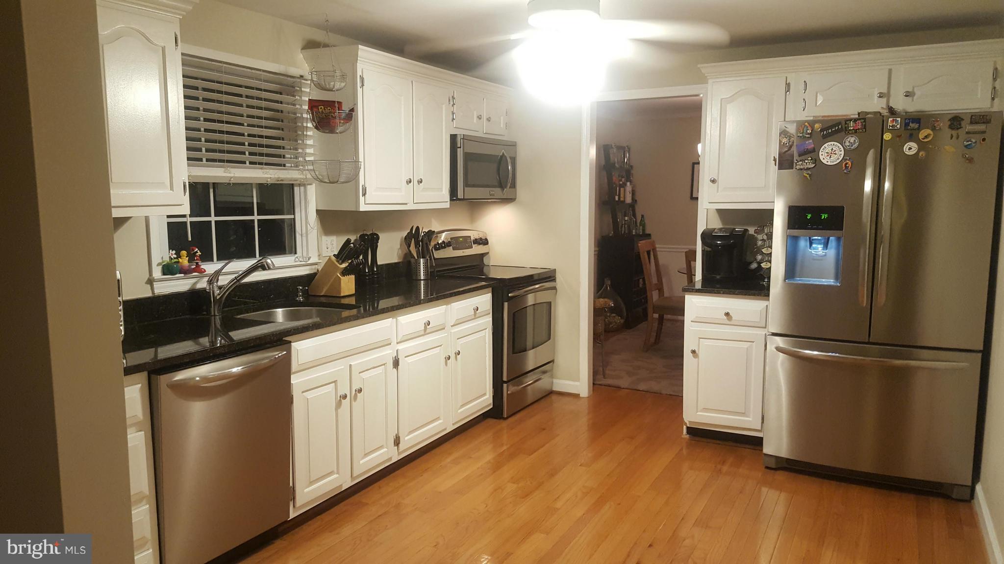 12600 Old Dorm Place Herndon, VA 20170 - Photo 2 of 19 Open- Abundance of Natural Light