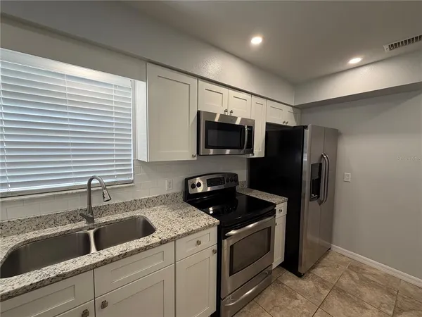 $1,725 | 7220 Nima Court, Orlando, FL 32835