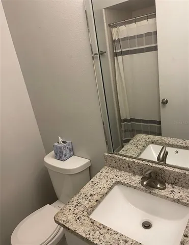 $2,000 | 7220 Nima Court, Orlando, FL 32835