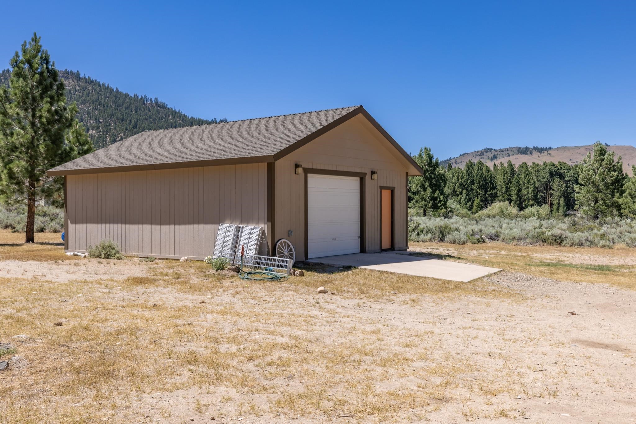 6868 Twin Lakes Road Bridgeport, CA 93517 - Photo 42 of 57