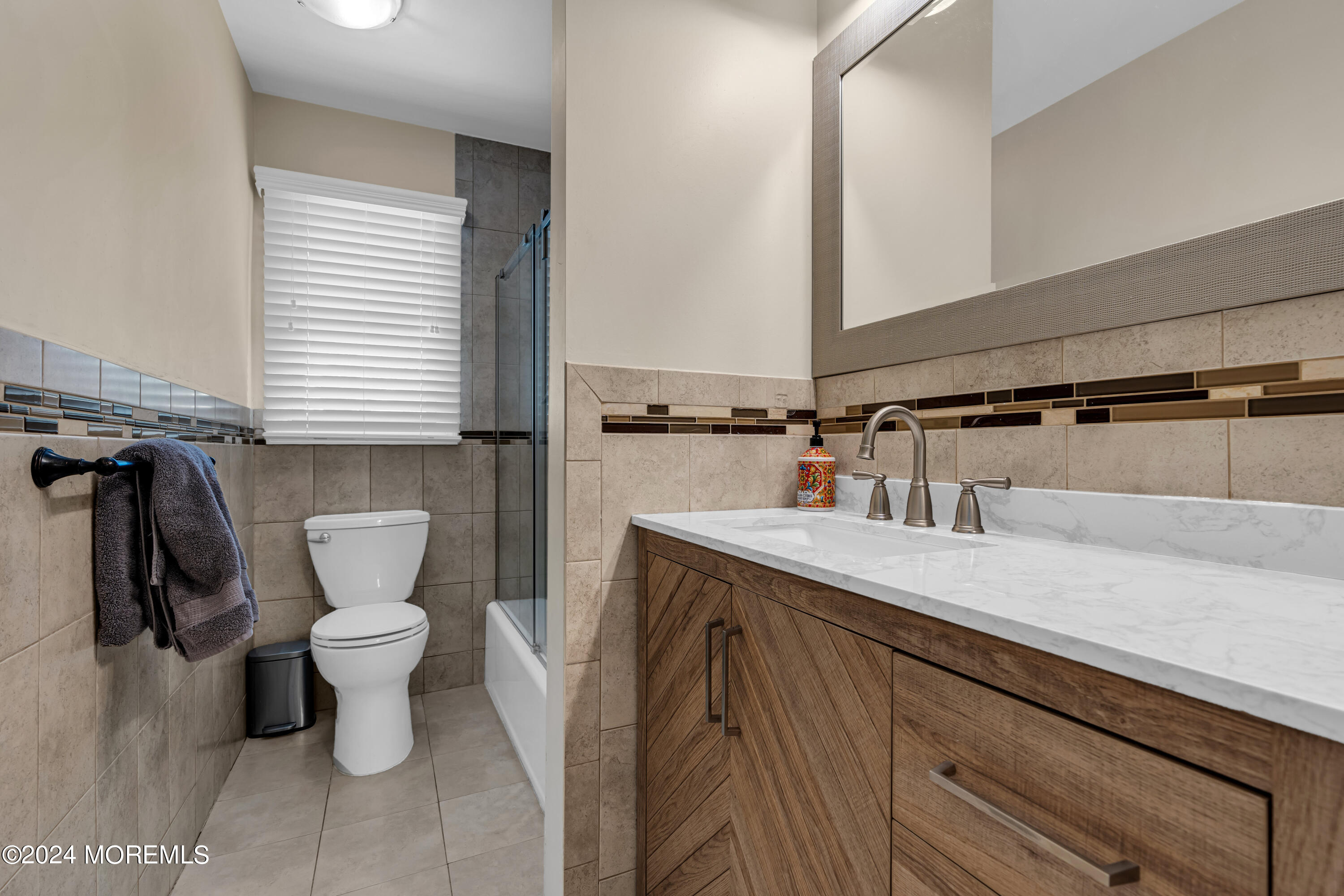 34 Wickatunk Road Manalapan, NJ 07726 - Photo 12 of 28 023_dsc02878