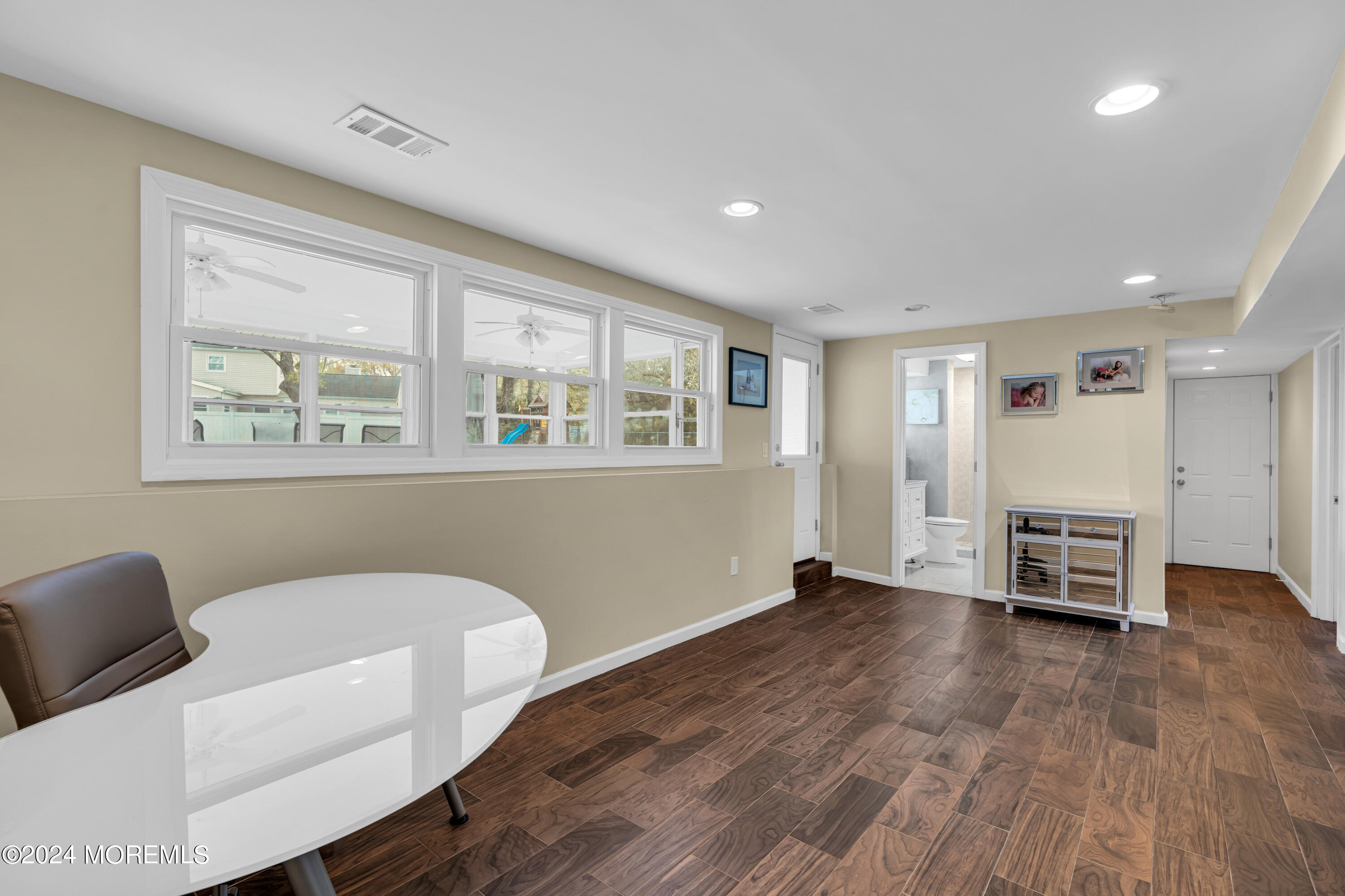 34 Wickatunk Road Manalapan, NJ 07726 - Photo 19 of 28 031_dsc02923