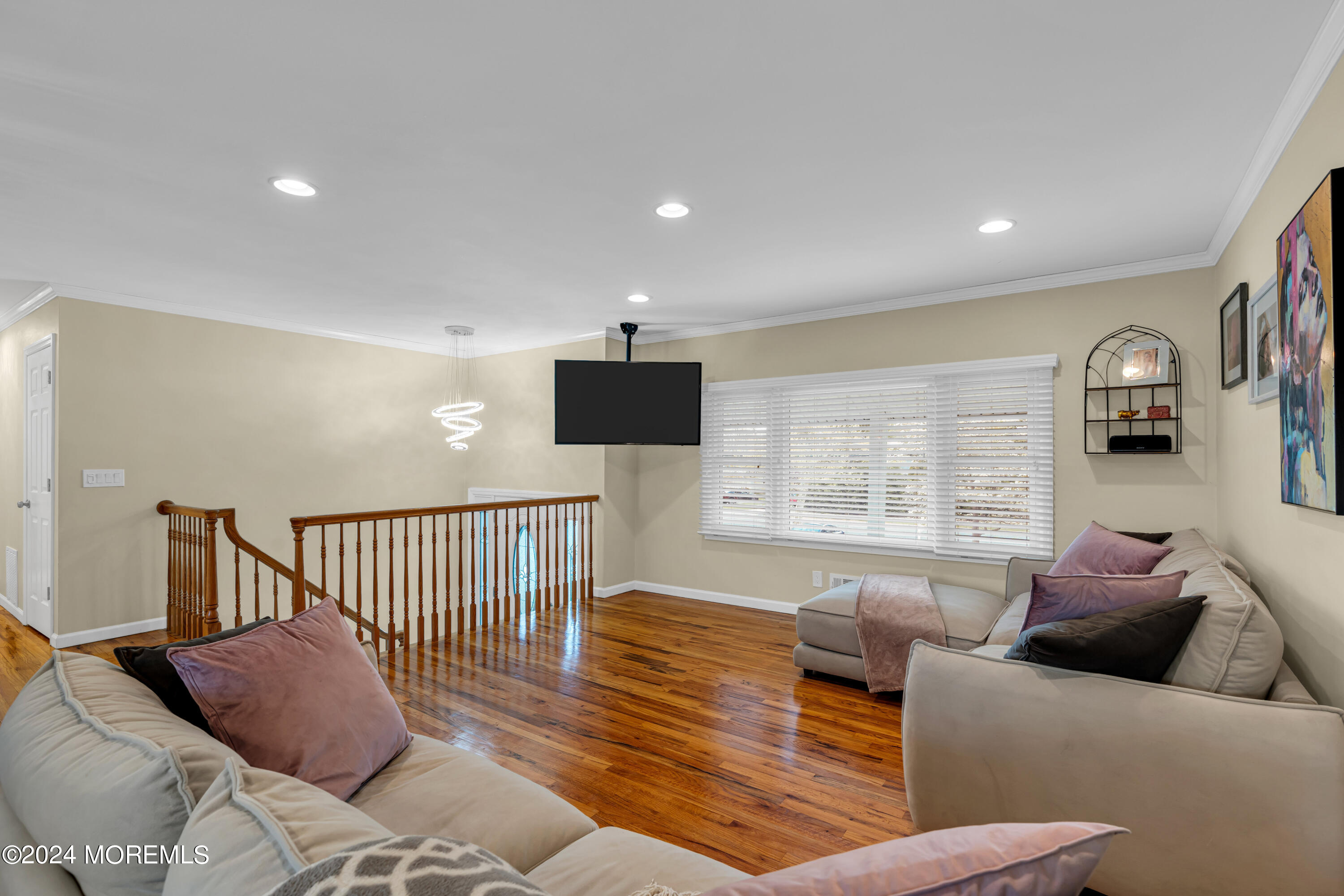 34 Wickatunk Road Manalapan, NJ 07726 - Photo 4 of 28 013_dsc02828