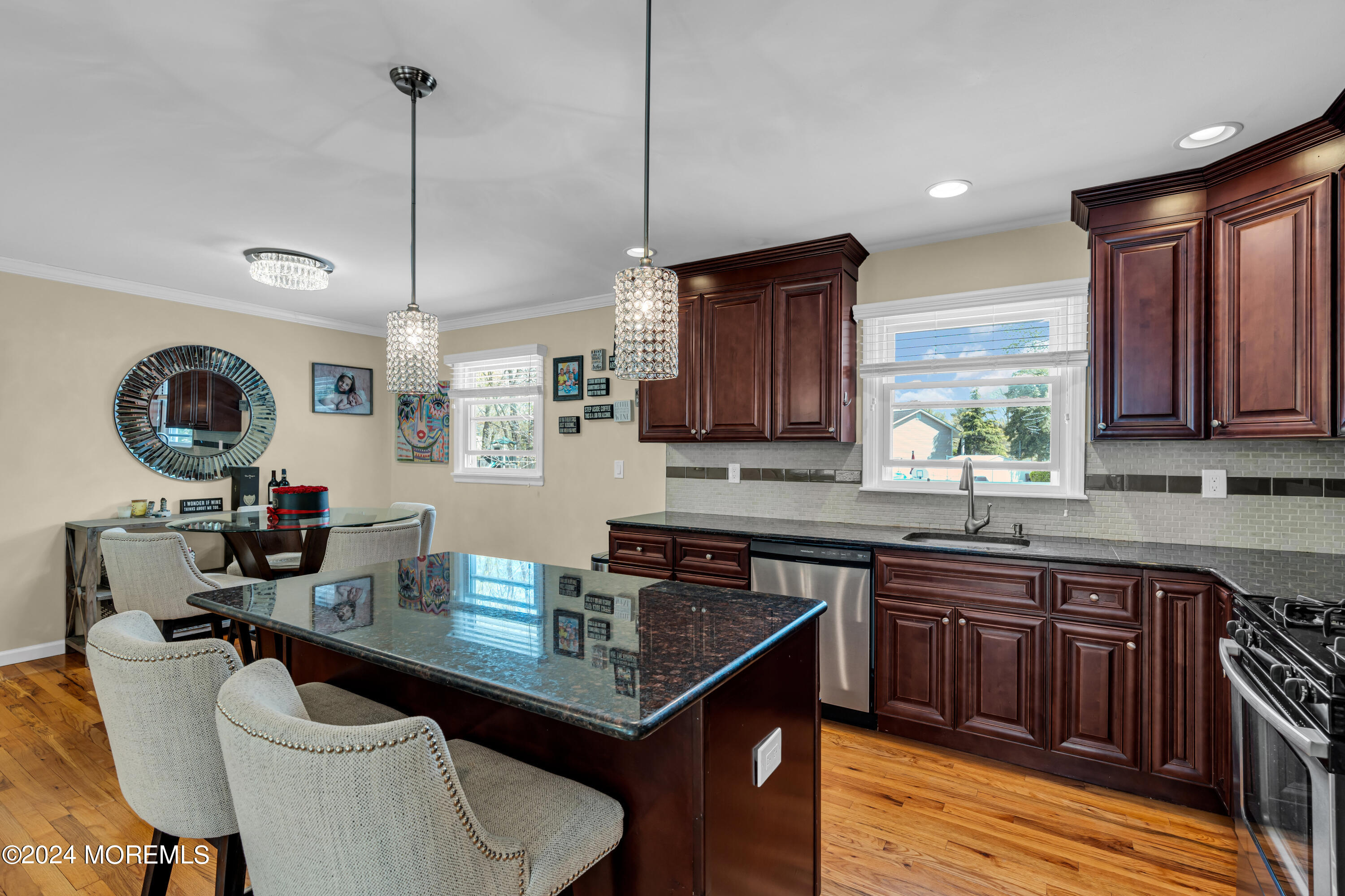 34 Wickatunk Road Manalapan, NJ 07726 - Photo 10 of 28 021_dsc02868