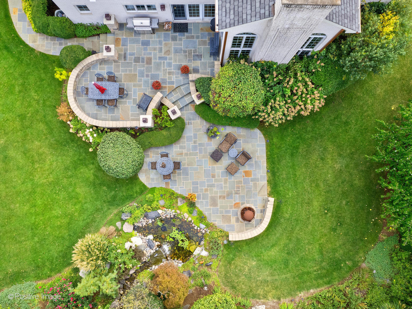 15-w601 81st Street Burr Ridge, IL 60527 - Photo 30 of 42 an aerial view of a house