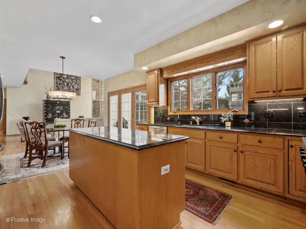 $1,049,000 | 15-w601 81st Street, Burr Ridge, IL 60527