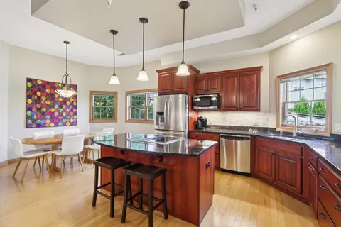 $695,000 | 9002 Hawks Reserve Lane, Unit 202, Verona, WI 53593