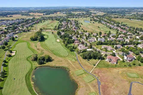 $695,000 | 9002 Hawks Reserve Lane, Unit 202, Verona, WI 53593