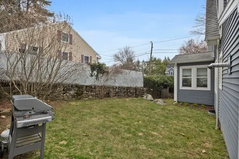 $599,999 | 836 Lynnfield Street, Lynnfield, MA 01940