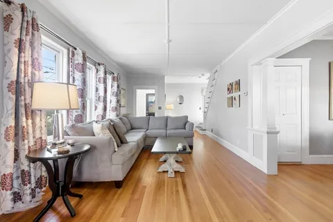 $599,999 | 836 Lynnfield Street, Lynnfield, MA 01940