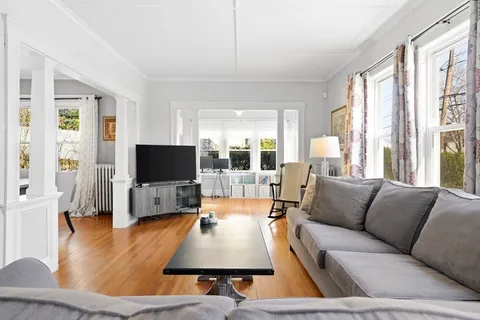 $599,999 | 836 Lynnfield Street, Lynnfield, MA 01940