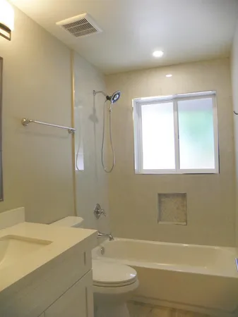 $3,200 | 8337 East Meadowbrook Avenue, Scottsdale, AZ 85251