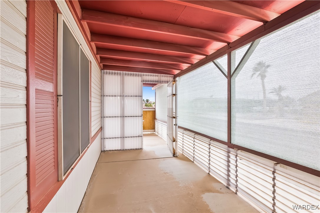 1545 East El Rodeo Road, Unit 64 Fort Mohave, AZ 86426 - Photo 23 of 31 Sun Room