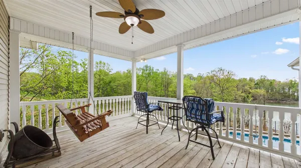 $999,000 | 153 Chelsea, Eddyville, KY 42038