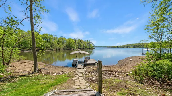 $999,000 | 153 Chelsea, Eddyville, KY 42038