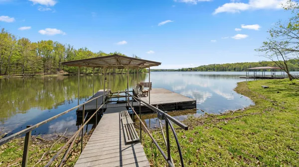 $999,000 | 153 Chelsea, Eddyville, KY 42038