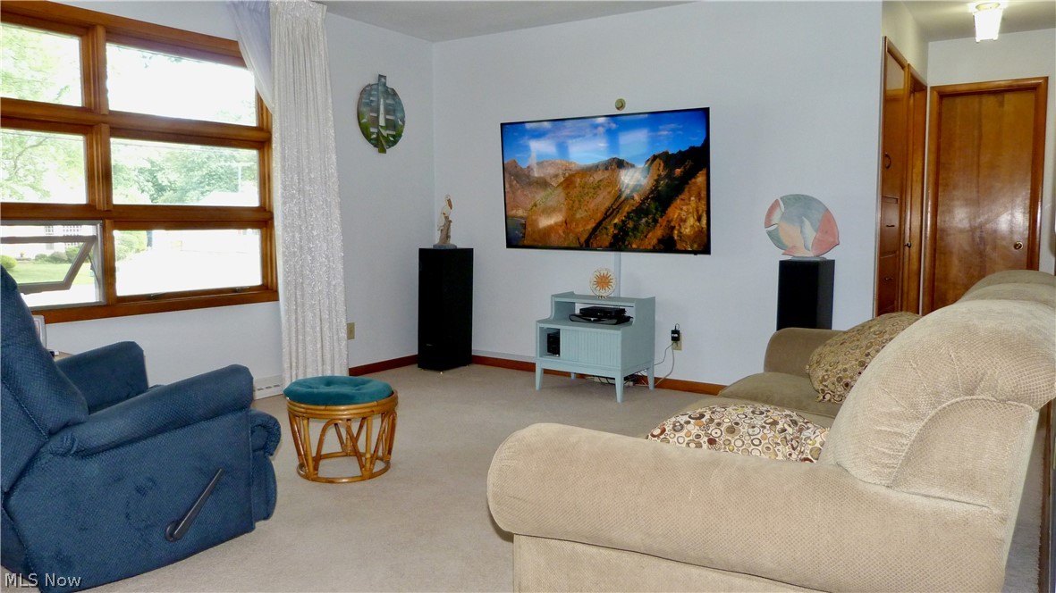 2536 Carson Road Fairlawn, OH 44333 - Photo 4 of 29 Gallery Image 4