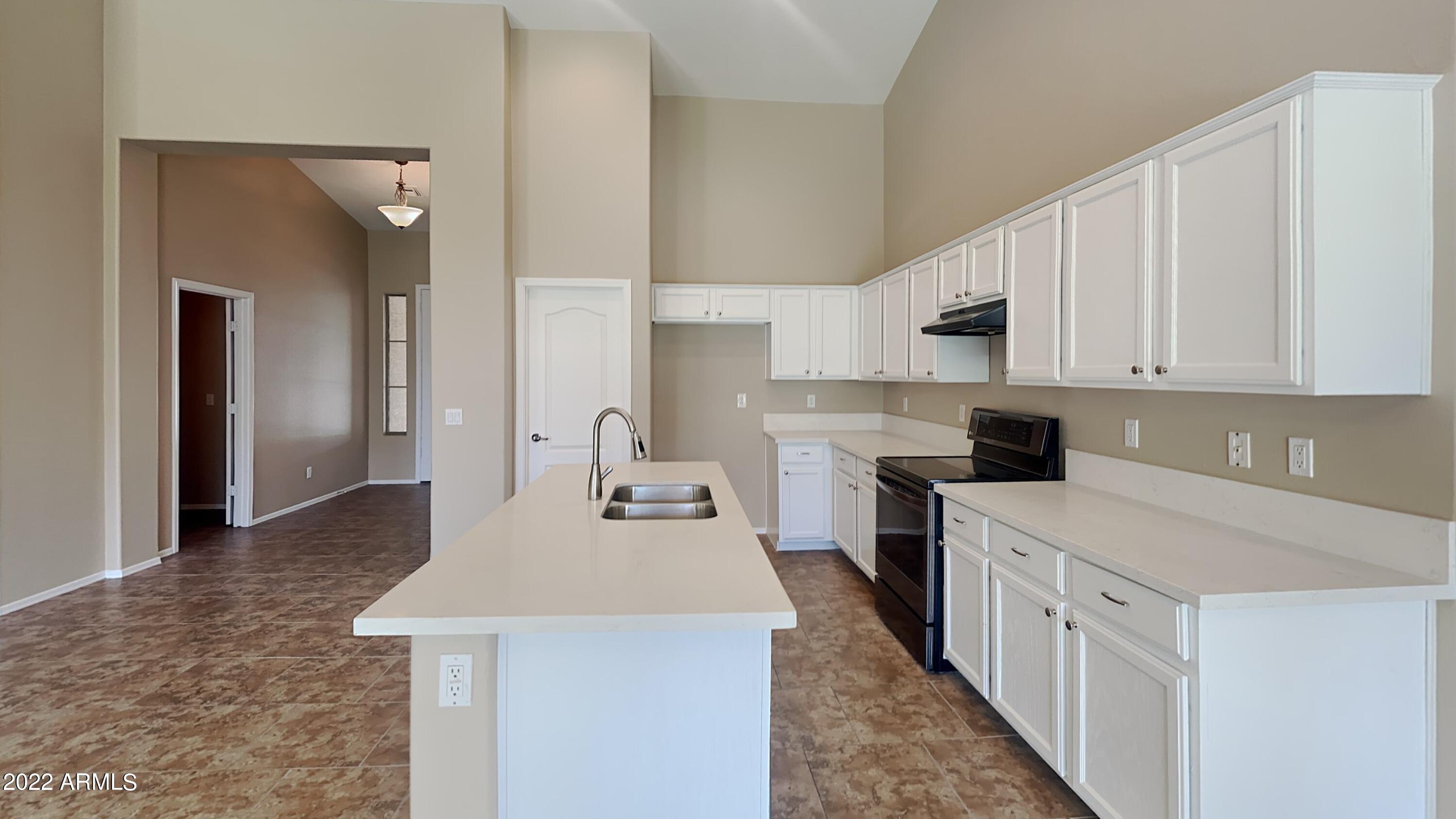18681 East Ryan Road Queen Creek, AZ 85142 - Photo 3 of 12 6_Image_Q8LiXb7thV