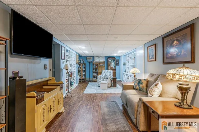 $799,000 | 608 Raritan Avenue, Atlantic Highlands, NJ 07716