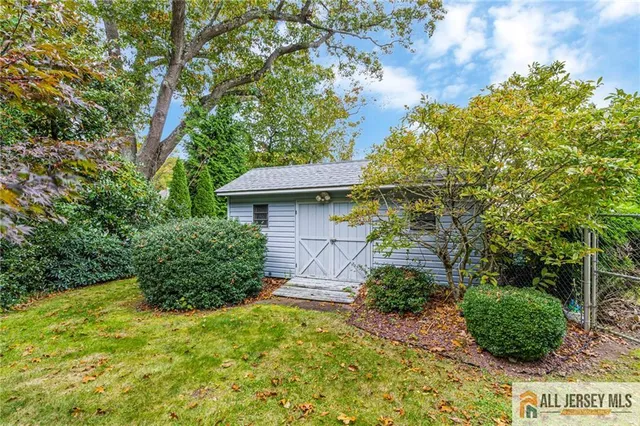 $799,000 | 608 Raritan Avenue, Atlantic Highlands, NJ 07716