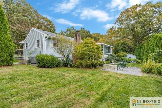 $799,000 | 608 Raritan Avenue, Atlantic Highlands, NJ 07716