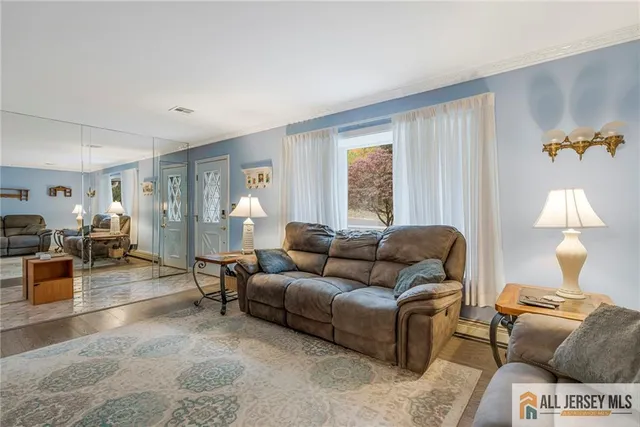 $799,000 | 608 Raritan Avenue, Atlantic Highlands, NJ 07716