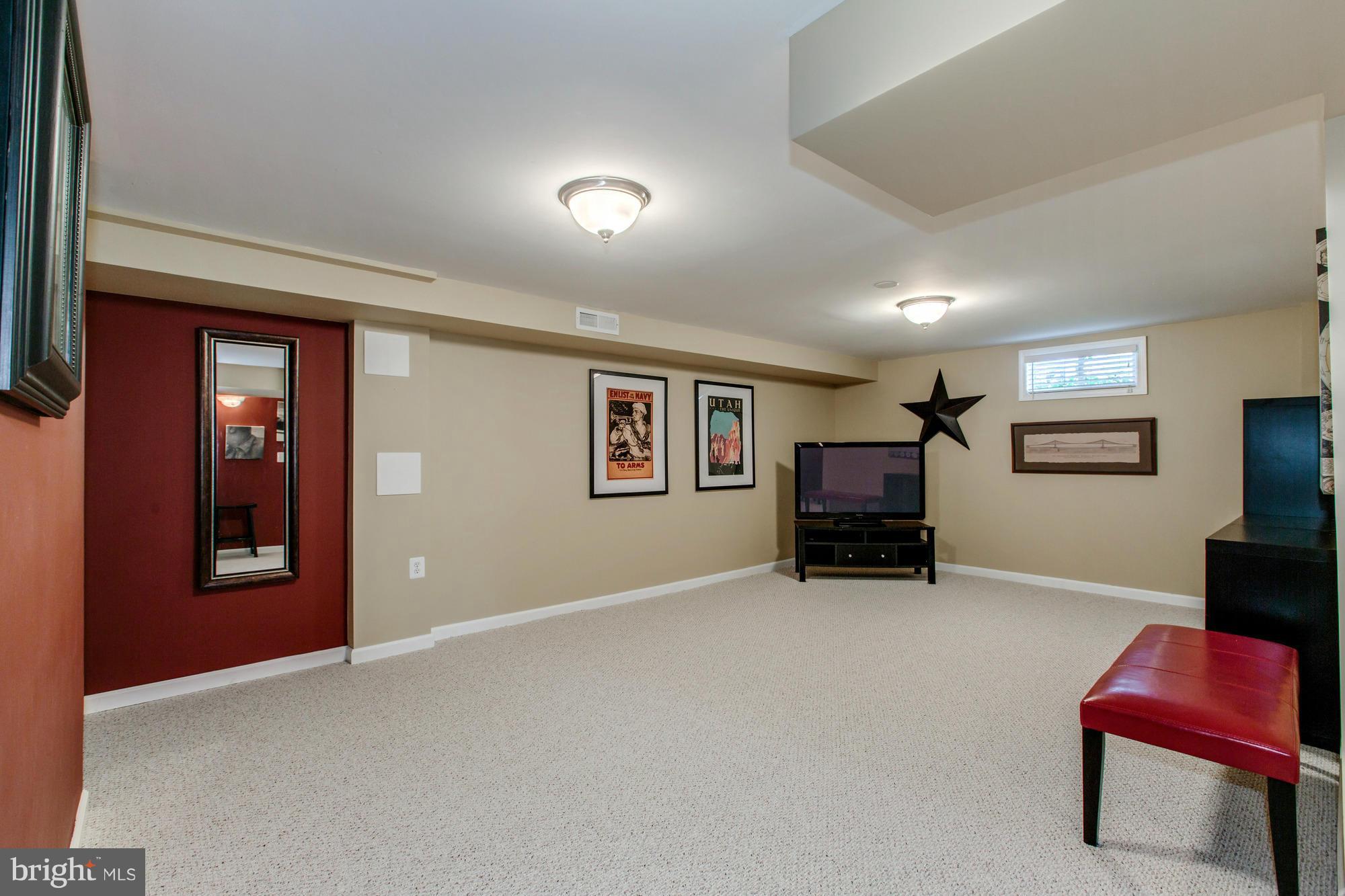 7606 Dunston Street Springfield, VA 22151 - Photo 14 of 25 Rec. Room
