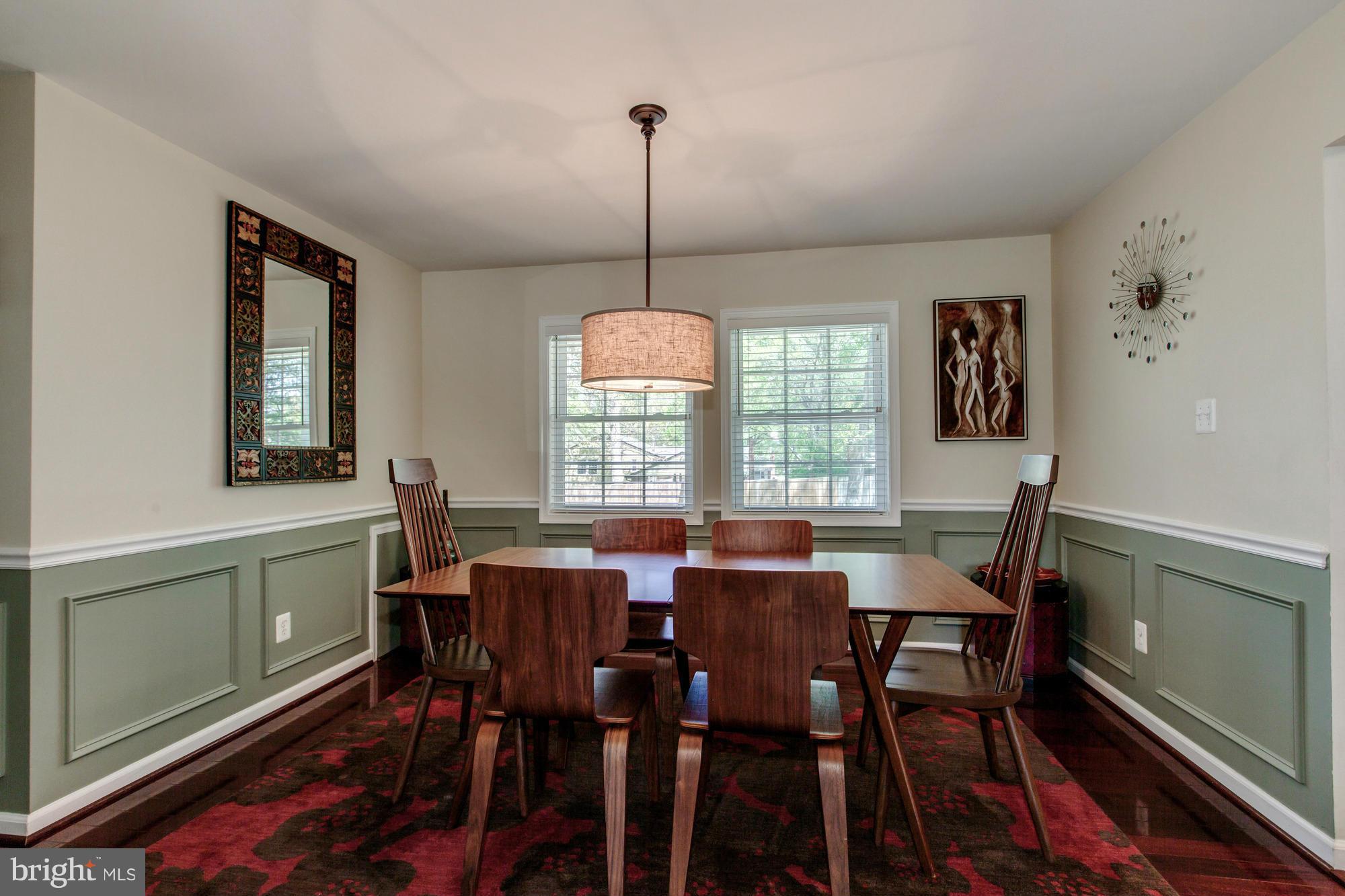 7606 Dunston Street Springfield, VA 22151 - Photo 3 of 25 Dining Room