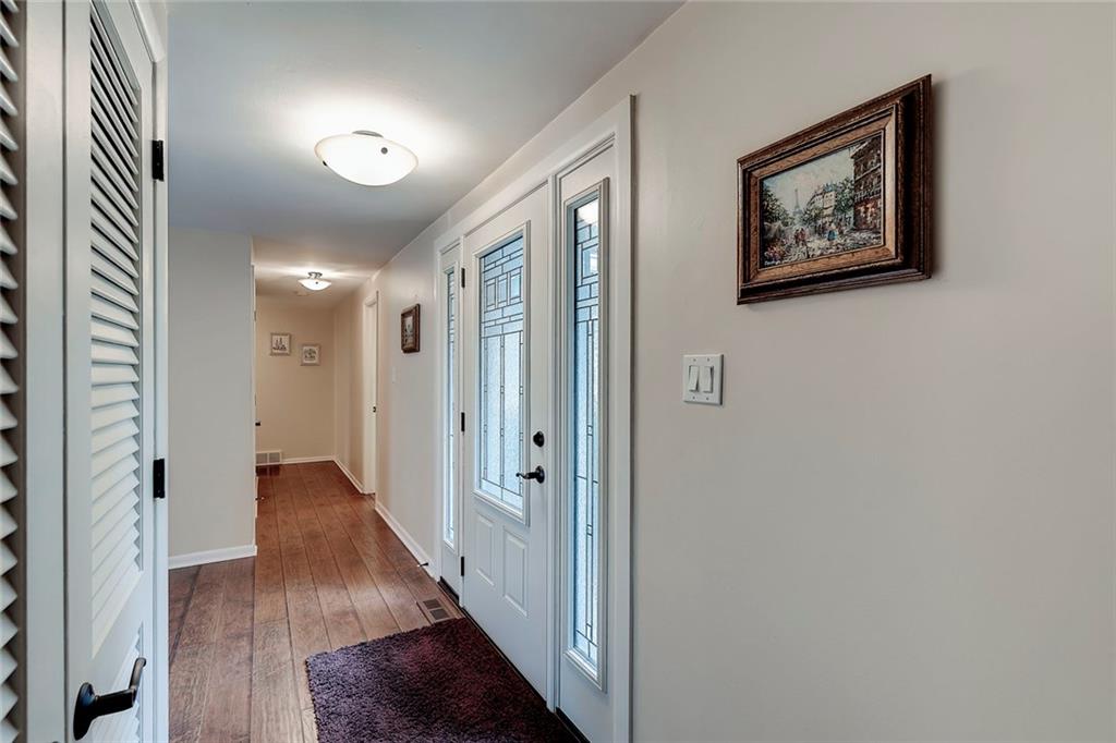 7960 Lieber Road Indianapolis, IN 46260 - Photo 11 of 37 Gallery Image 11