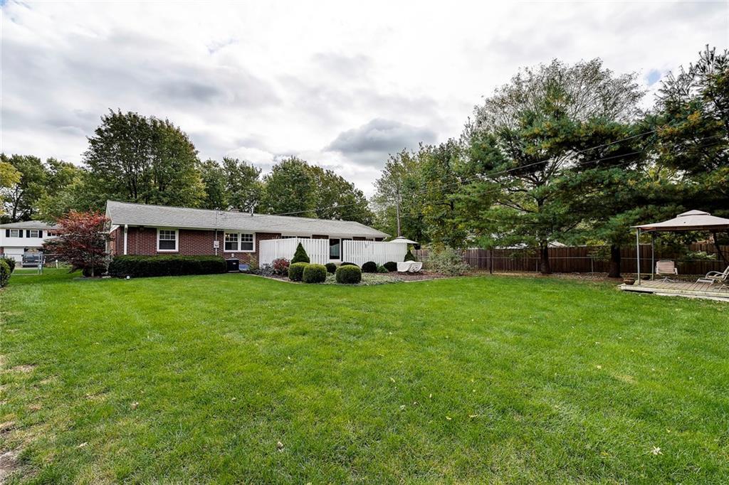 7960 Lieber Road Indianapolis, IN 46260 - Photo 4 of 37 Gallery Image 4