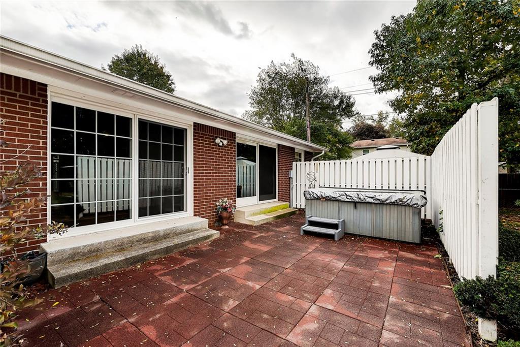 7960 Lieber Road Indianapolis, IN 46260 - Photo 6 of 37 Gallery Image 6